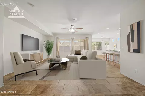 Living - 2124 W Red Bird Rd, Phoenix, AZ 85085 photo 2 of 4