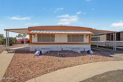 10701 N 99th Ave #51, Peoria, AZ 85345