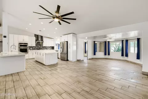 Living - 7506 E Mallory St, Mesa, AZ 85207 photo 3 of 5