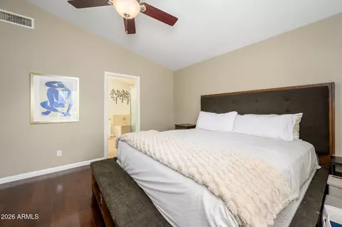 Bedroom - 3136 E Roveen Ave, Phoenix, AZ 85032 photo 2 of 4