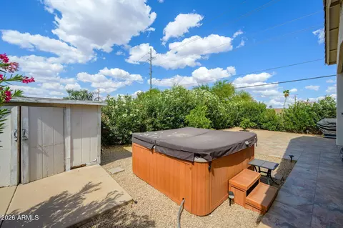 Exterior - 3136 E Roveen Ave, Phoenix, AZ 85032 photo 5 of 6