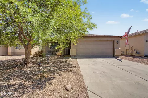 1085 E Desert Rose Trl, San Tan Valley, AZ 85143
