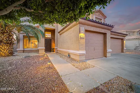 Exterior - 4522 E Cathedral Rock Dr, Phoenix, AZ 85044 photo 3 of 16