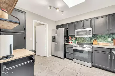 Kitchen - 1863 S Williams --, Mesa, AZ 85204 photo 4 of 6