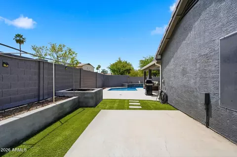 Exterior - 663 E Jasmine Cir, Mesa, AZ 85203 photo 5 of 5