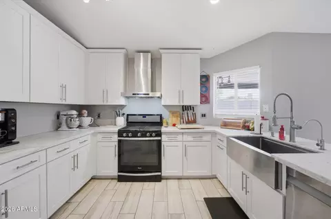 Kitchen - 663 E Jasmine Cir, Mesa, AZ 85203 photo 2 of 3