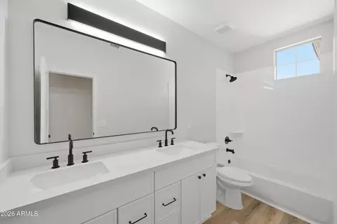 Bath - 269 W Merrill Ave, Gilbert, AZ 85233 photo 3 of 3