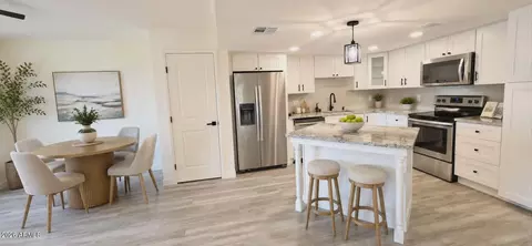 7910 E Camelback Rd #104, Scottsdale, AZ 85251