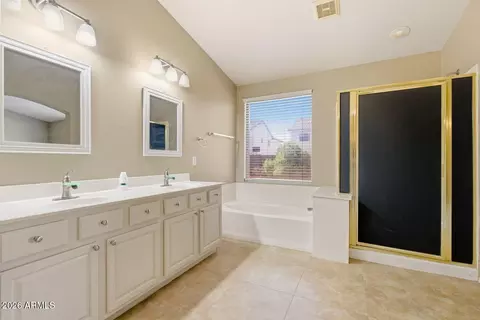 Bath - 9609 E Monte Ave, Mesa, AZ 85209 photo 2 of 2