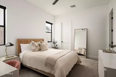 Bedroom - 4517 N 39th St, Phoenix, AZ 85018 photo 3 of 4