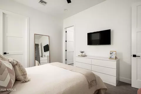 Bedroom - 4517 N 39th St, Phoenix, AZ 85018 photo 4 of 4