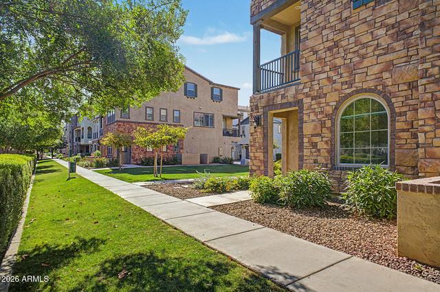 1698 E Bridgeport Pkwy, Gilbert, AZ 85295