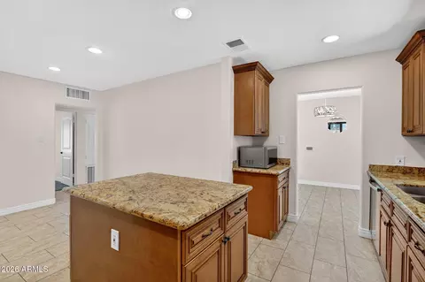 Kitchen - 2726 E Fairmount Ave, Phoenix, AZ 85016 photo 5 of 5