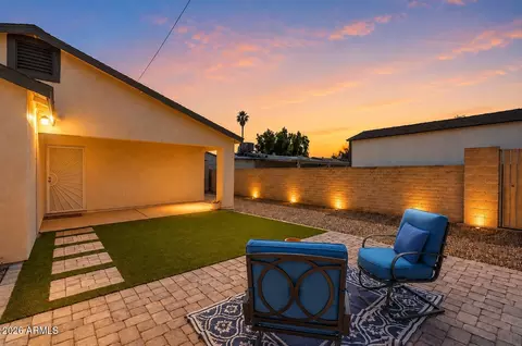 Exterior - 2726 E Fairmount Ave, Phoenix, AZ 85016 photo 2 of 7