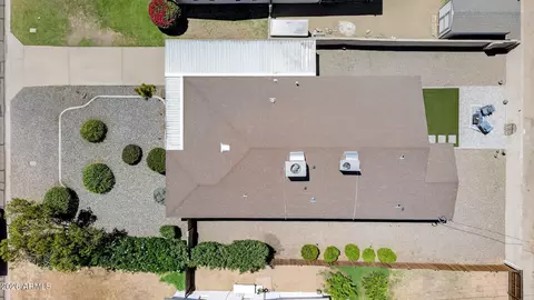 View/Area - 2726 E Fairmount Ave, Phoenix, AZ 85016 photo 1 of 4