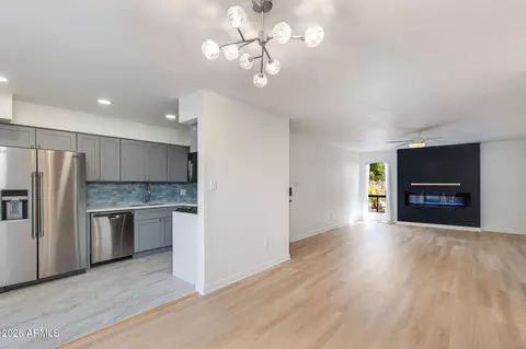 4950 N Miller Rd #116, Scottsdale, AZ 85251