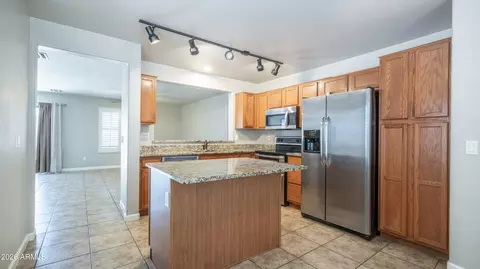 Kitchen - 1462 W 19th Ave, Apache Junction, AZ 85120 photo 2 of 2