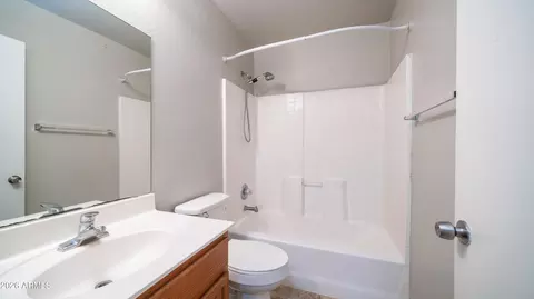 Bath - 1462 W 19th Ave, Apache Junction, AZ 85120 photo 2 of 3