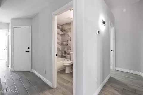 Entry Way - 3126 E Capitan Dreyfus Ave, Phoenix, AZ 85032 photo 1 of 1