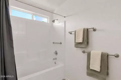 Bath - 6705 E Riverdale St, Mesa, AZ 85215 photo 3 of 5