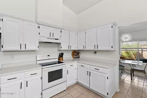 Kitchen - 9002 W Coronado Rd, Phoenix, AZ 85037 photo 3 of 5