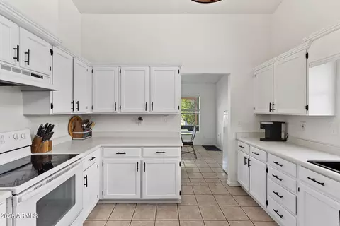 Kitchen - 9002 W Coronado Rd, Phoenix, AZ 85037 photo 1 of 5