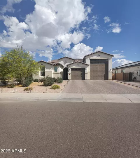 7616 W Jones Ave W, Phoenix, AZ 85043