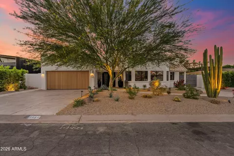 7042 E Orange Blossom Ln, Paradise Valley, AZ 85253