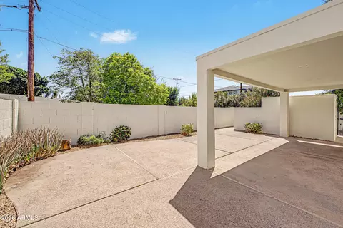 Exterior - 4303 E Fairmount Ave, Phoenix, AZ 85018 photo 6 of 18