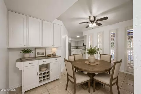 Dining - 4303 E Fairmount Ave, Phoenix, AZ 85018 photo 1 of 1