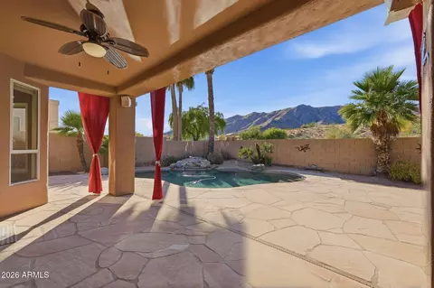 Exterior - 718 E Mountain Sage Dr, Phoenix, AZ 85048 photo 5 of 6