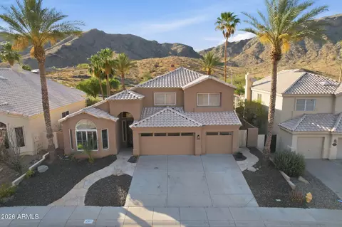 Exterior - 718 E Mountain Sage Dr, Phoenix, AZ 85048 photo 2 of 6