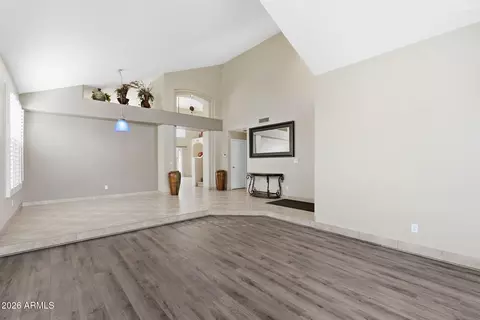 Living - 718 E Mountain Sage Dr, Phoenix, AZ 85048 photo 2 of 6