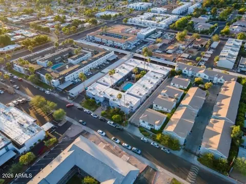 View/Area - 3230 E Pinchot Ave #32, Phoenix, AZ 85018 photo 9 of 9