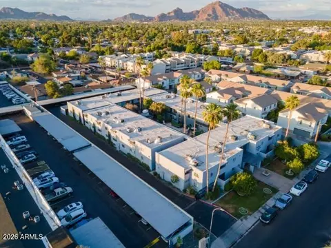 View/Area - 3230 E Pinchot Ave #32, Phoenix, AZ 85018 photo 1 of 9