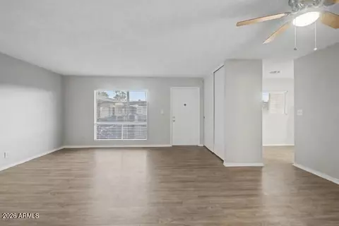 Living - 3230 E Pinchot Ave #32, Phoenix, AZ 85018 photo 7 of 10