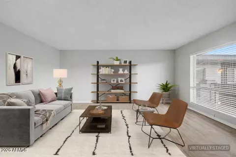 Living - 3230 E Pinchot Ave #32, Phoenix, AZ 85018 photo 9 of 10