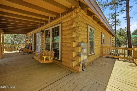 Exterior - 2905 Lodgepole Rd, Overgaard, AZ 85933 photo 5 of 7