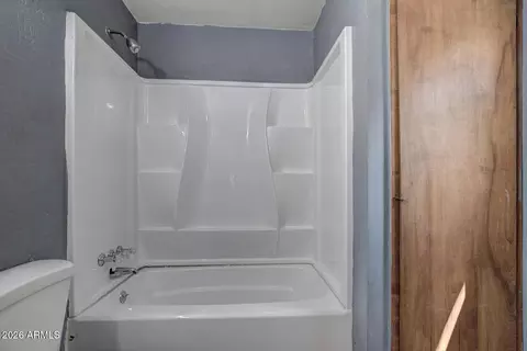 Bath - 212 E Mckamey St, Payson, AZ 85541 photo 6 of 7