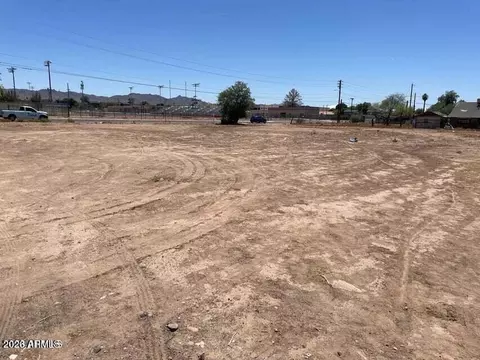 1012 E Roeser Rd #27, Phoenix, AZ 85040 photo 2