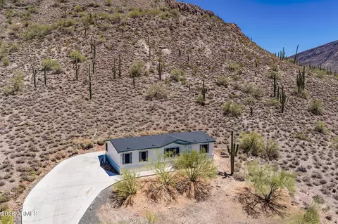 42117 N 10th St, Phoenix, AZ 85086