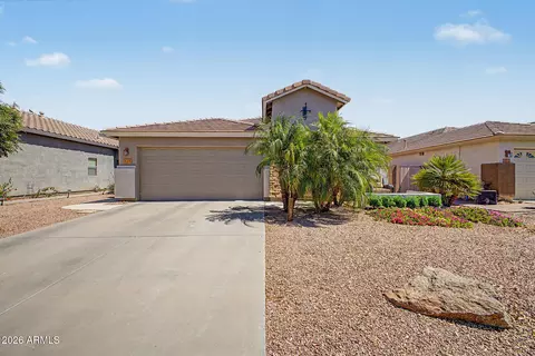 424 W Holstein Trl, San Tan Valley, AZ 85143