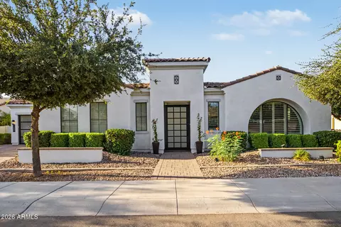 Exterior - 1682 E Gillcrest Rd, Gilbert, AZ 85298 photo 4 of 20