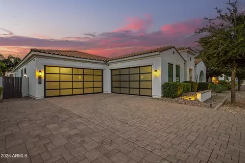 Exterior - 1682 E Gillcrest Rd, Gilbert, AZ 85298 photo 3 of 20