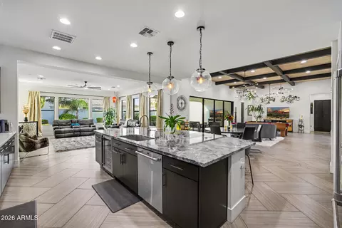 Kitchen - 1682 E Gillcrest Rd, Gilbert, AZ 85298 photo 5 of 7