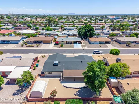 View/Area - 6060 E Dallas St, Mesa, AZ 85205 photo 2 of 10