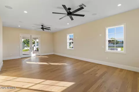 Living - 2495 E Superstition Dr, Gilbert, AZ 85297 photo 5 of 5