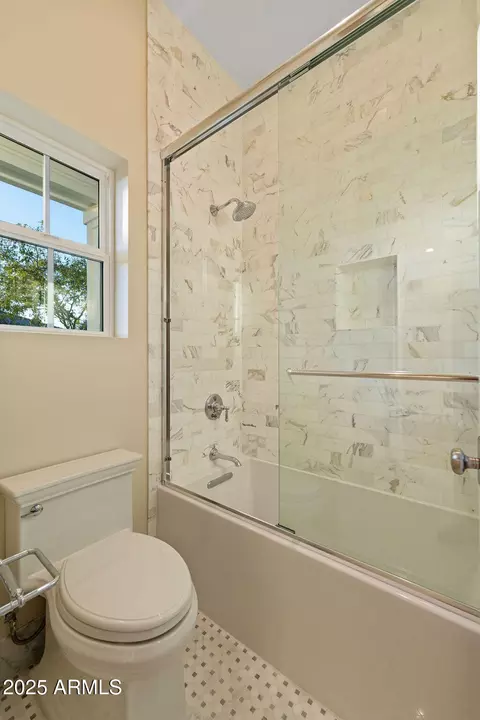 Bath - 2495 E Superstition Dr, Gilbert, AZ 85297 photo 8 of 8