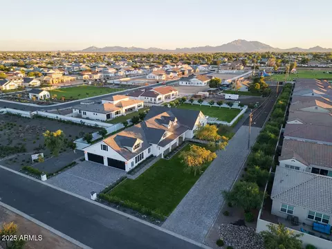 View/Area - 2495 E Superstition Dr, Gilbert, AZ 85297 photo 1 of 5