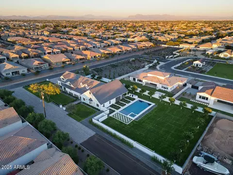View/Area - 2495 E Superstition Dr, Gilbert, AZ 85297 photo 2 of 5